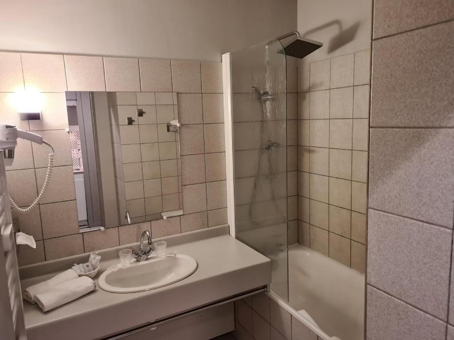 Garabit Hotel Anglards de Saint Flour Екстериор снимка